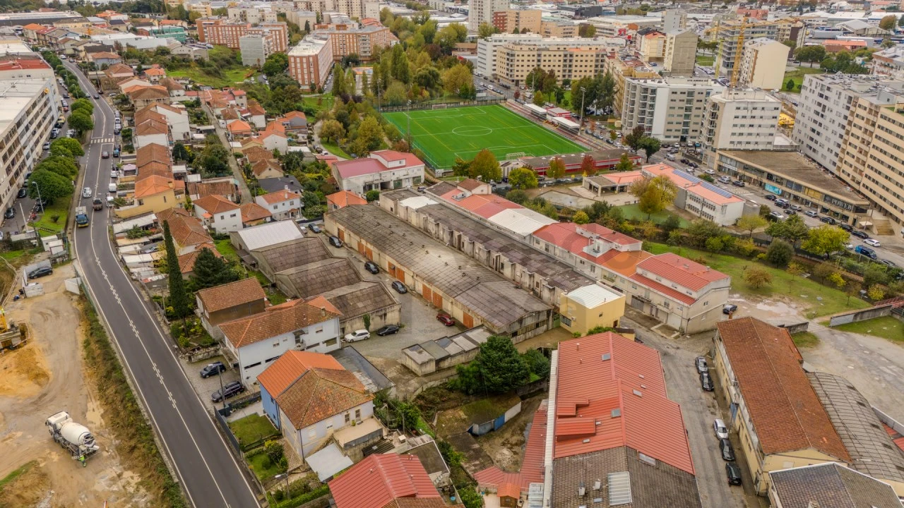 Armazém para Venda em Braga (São José de São Lázaro e São João do Souto) Foto 3