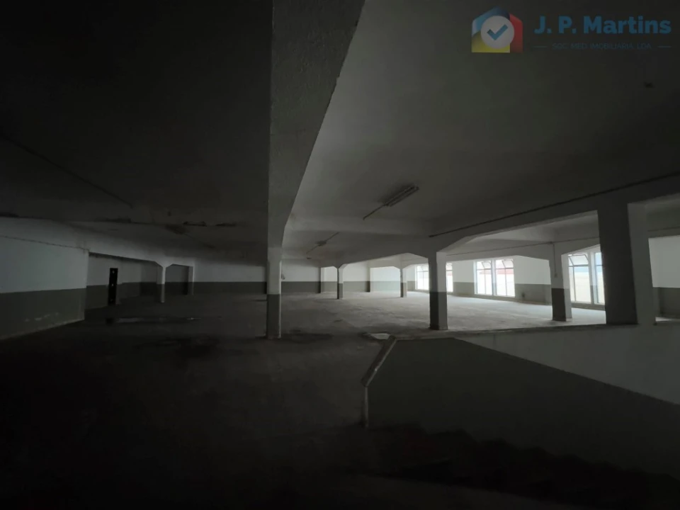 Negócio para Venda em Amora Foto 7