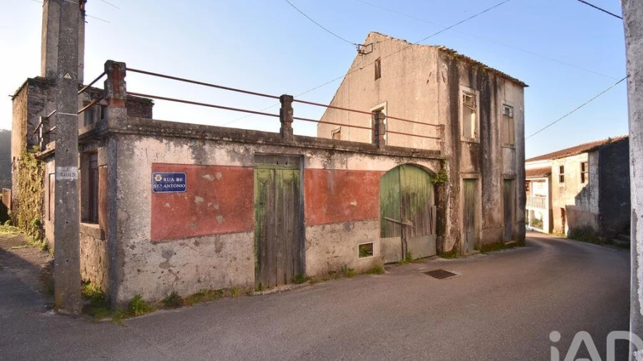 Moradia T3 para Venda em Vila Nova