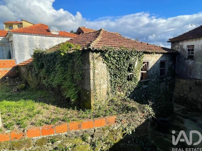 Moradia T4 para Venda em Destriz e Reigoso Foto 17