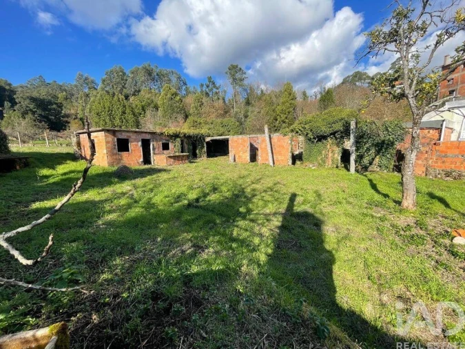 Moradia T4 para Venda em Destriz e Reigoso Foto 16