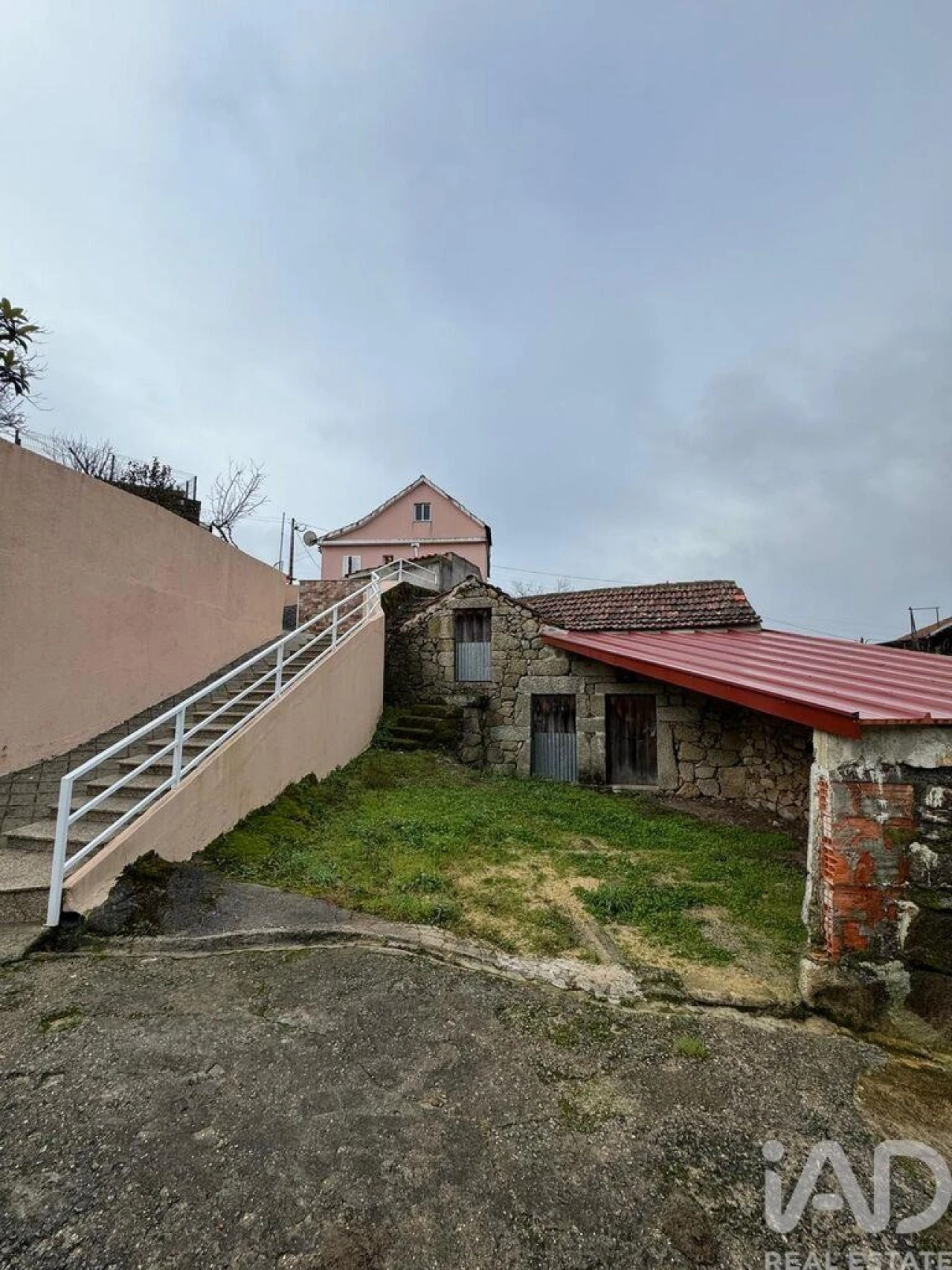 Moradia T2 para Venda em Cambra e Carvalhal de Vermilhas Foto 24