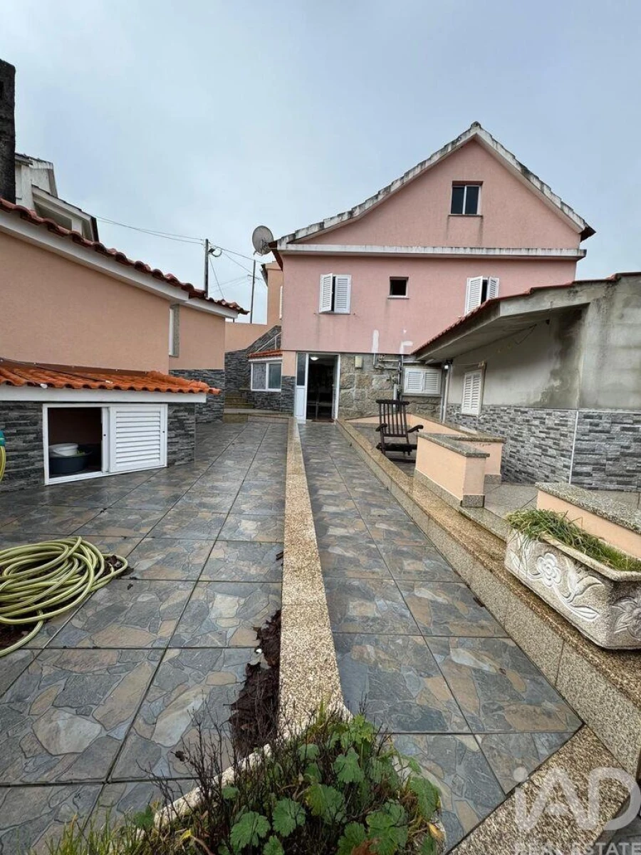 Moradia T2 para Venda em Cambra e Carvalhal de Vermilhas Foto 5