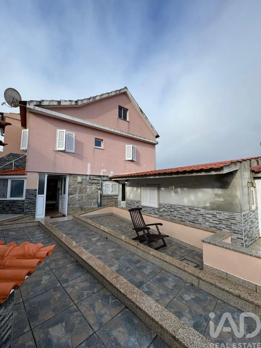 Moradia T2 para Venda em Cambra e Carvalhal de Vermilhas Foto 4