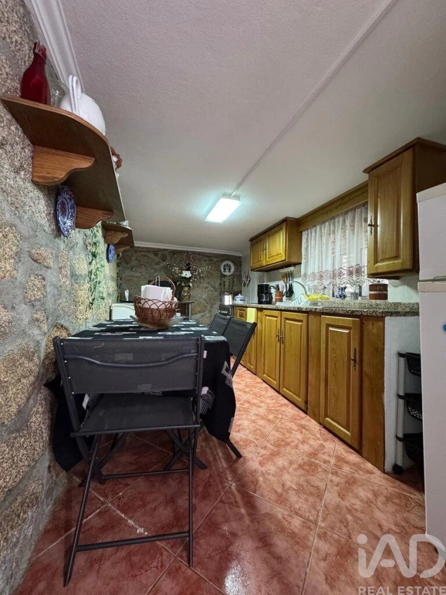 Moradia T2 para Venda em Cambra e Carvalhal de Vermilhas Foto 11