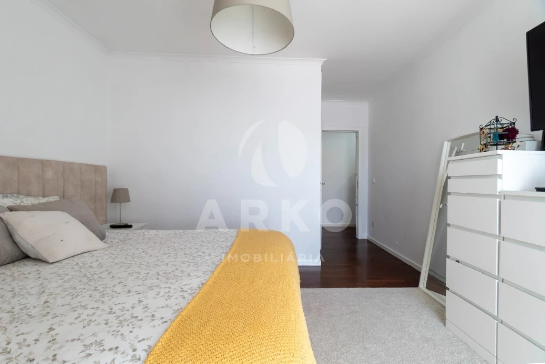Apartamento T2 para Venda em Ermesinde Foto 11