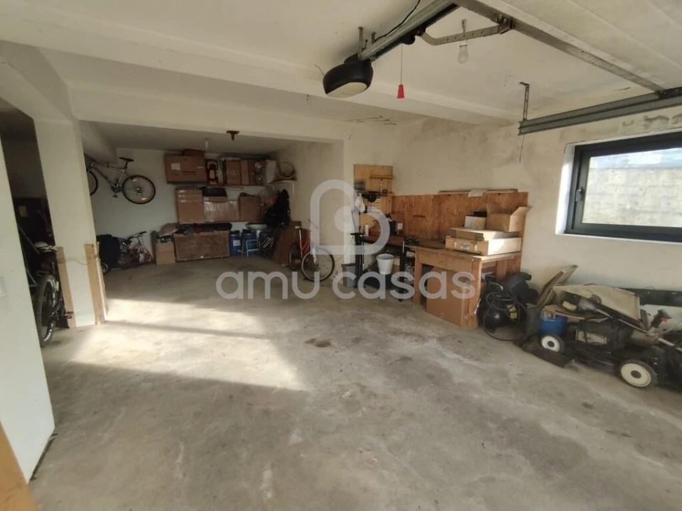 Moradia T4 para Venda em Branca Foto 50