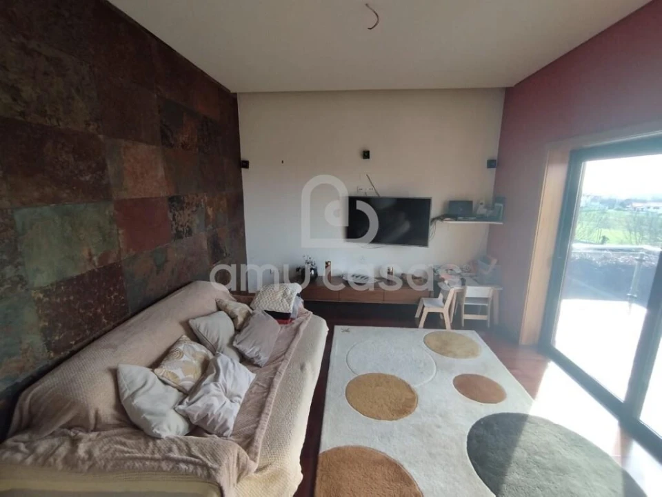 Moradia T4 para Venda em Branca Foto 14