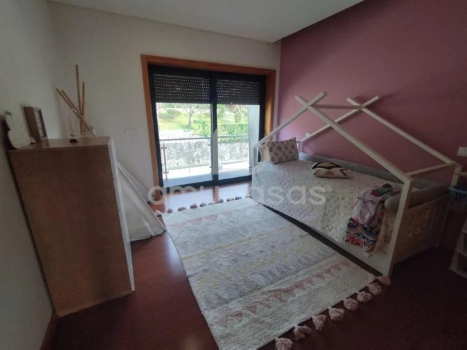 Moradia T4 para Venda em Branca Foto 31