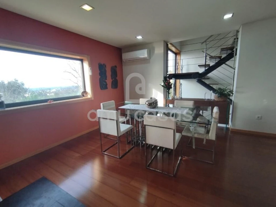 Moradia T4 para Venda em Branca Foto 10