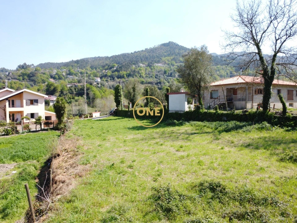 Terreno para Venda em Souto Foto 7