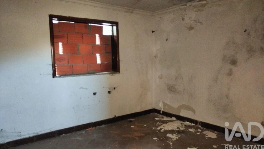 Moradia T3 para Venda em Lordelo Foto 16