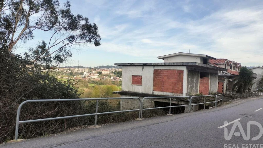 Moradia T3 para Venda em Lordelo Foto 10