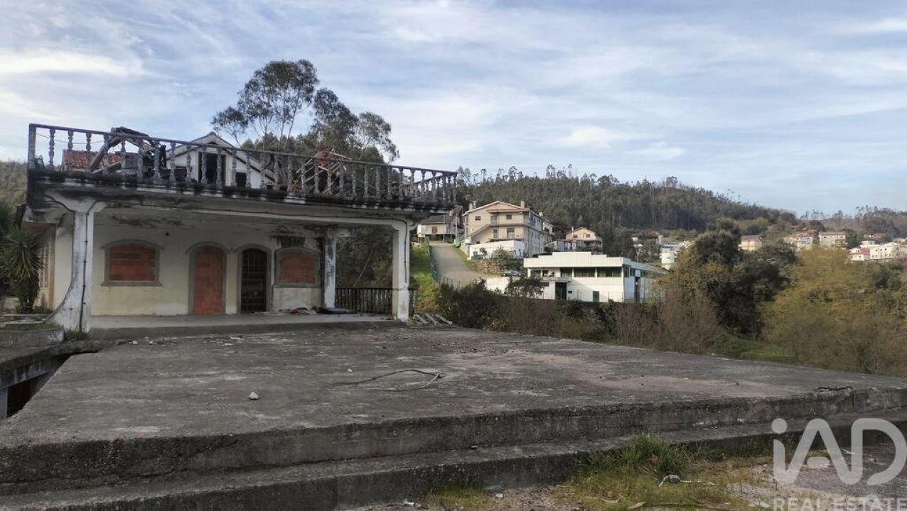 Moradia T3 para Venda em Lordelo Foto 9