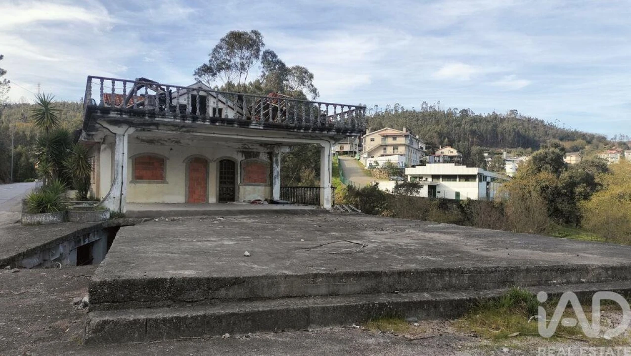 Moradia T3 para Venda em Lordelo Foto 2