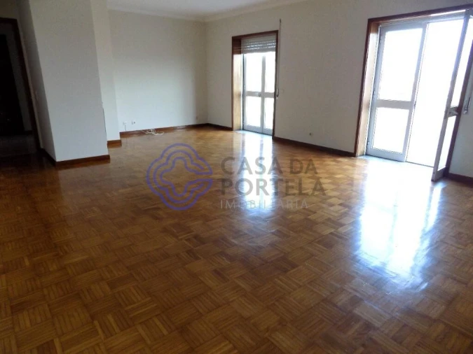 Apartamento T3 para Venda em Mozelos Foto 31