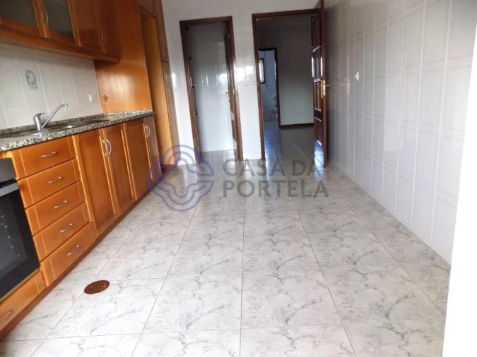 Apartamento T3 para Venda em Mozelos Foto 6
