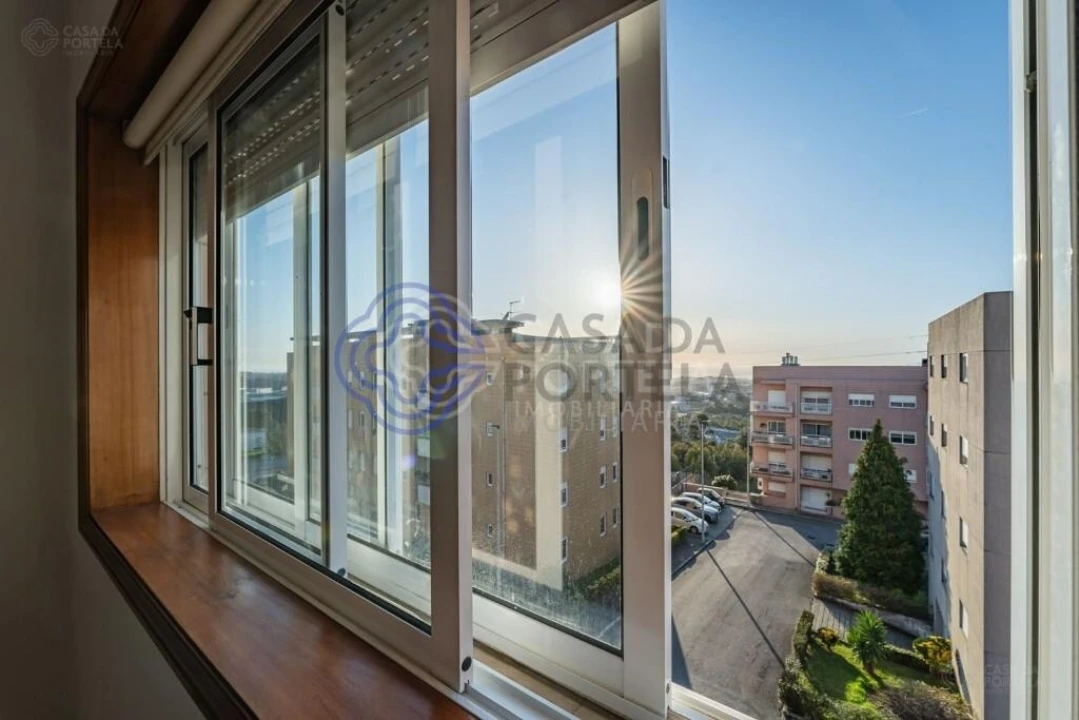 Apartamento T2 para Venda em Canelas Foto 19