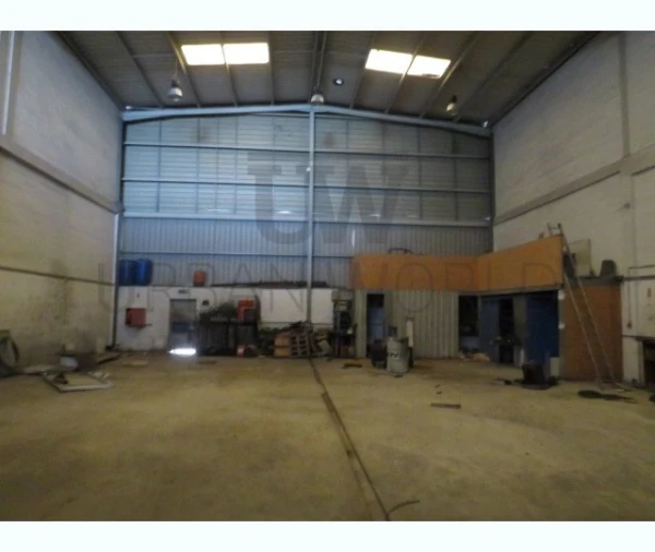 Armazém para Venda em Alverca do Ribatejo e Sobralinho Foto 4