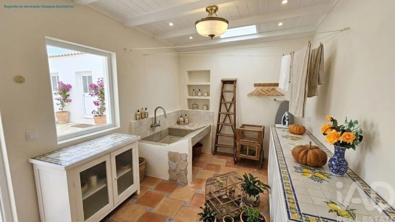 Moradia T2 para Venda em Achadinha Foto 13