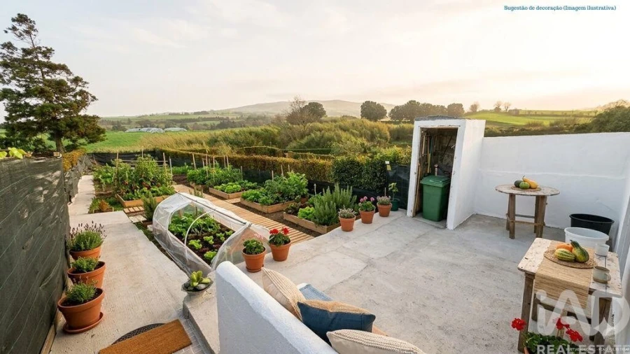 Moradia T2 para Venda em Achadinha Foto 29