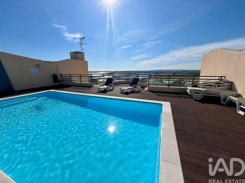 Apartamento T2 para Arrendamento em Olhão Foto 20