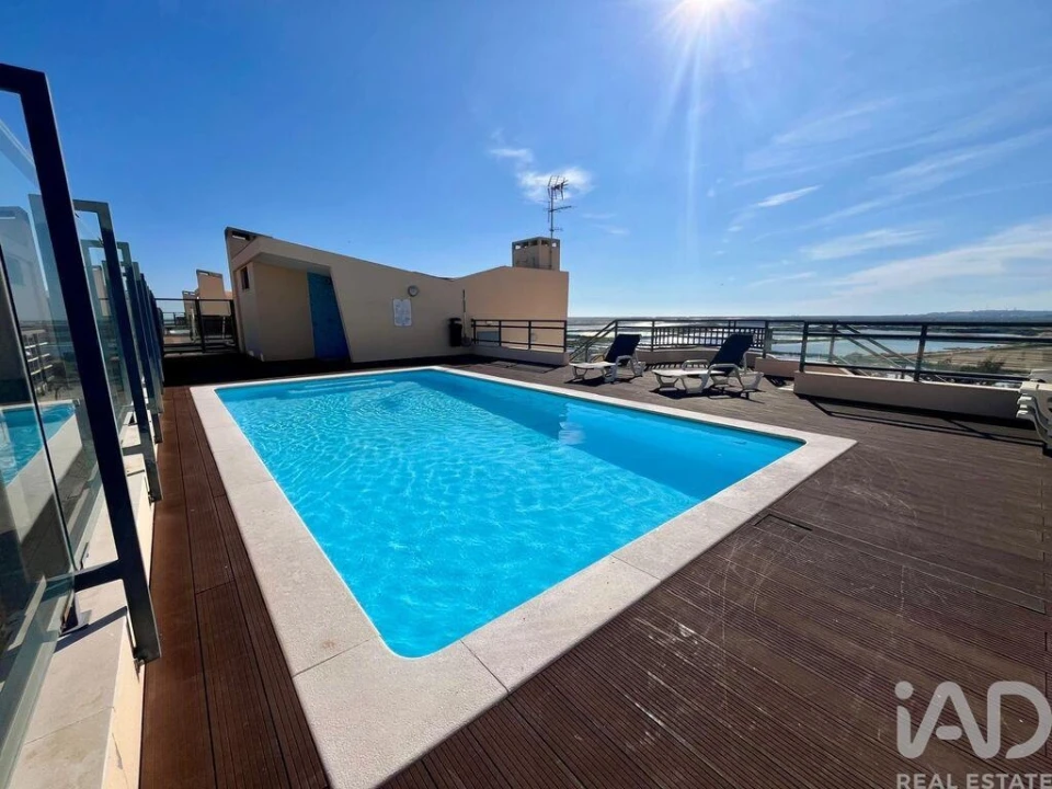 Apartamento T2 para Arrendamento em Olhão Foto 19