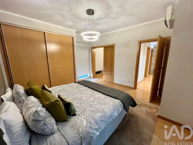 Apartamento T2 para Arrendamento em Olhão Foto 11