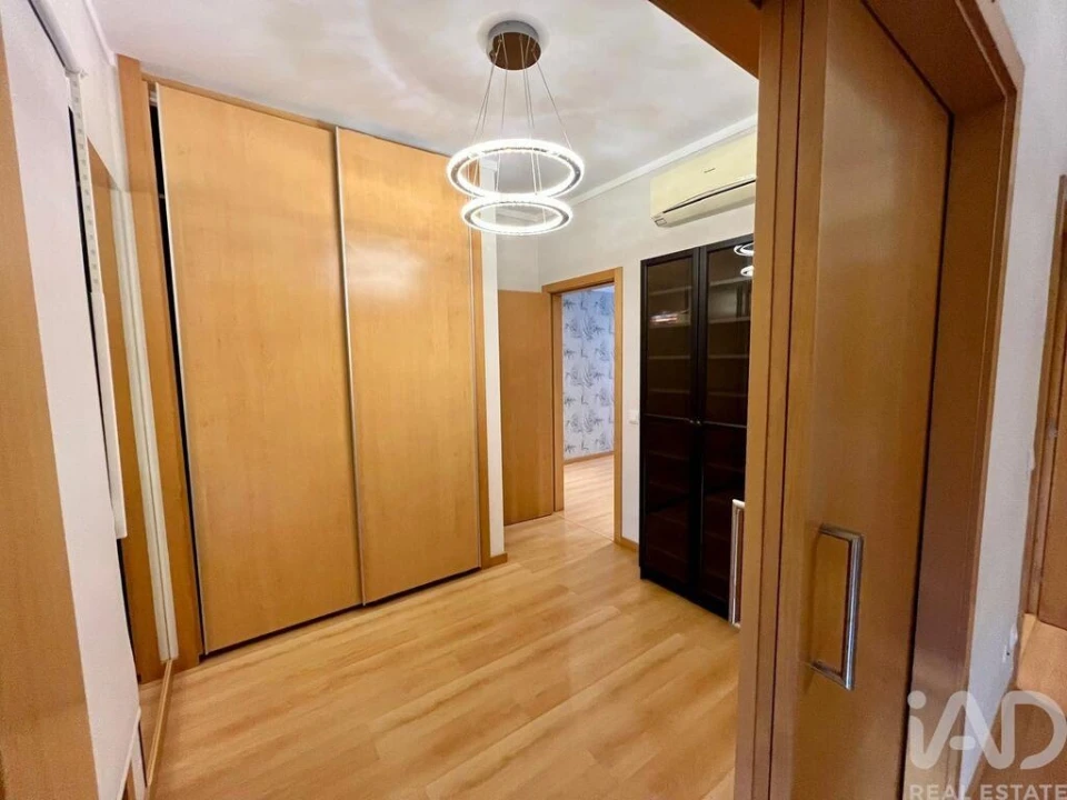 Apartamento T2 para Arrendamento em Olhão Foto 8