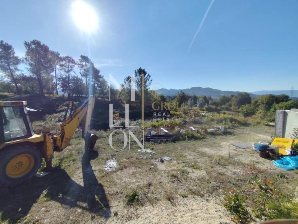 Terreno para Venda em Couto Foto 12