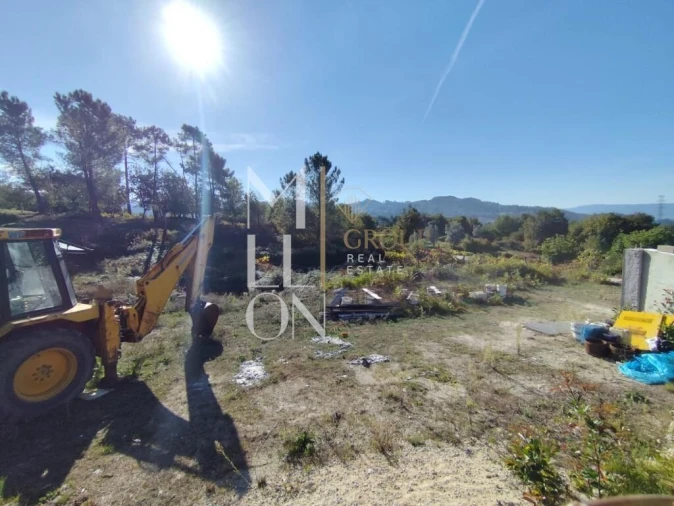 Terreno para Venda em Couto Foto 12