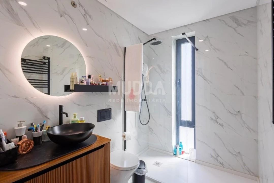 Moradia T4 para Venda em São Roque Foto 19