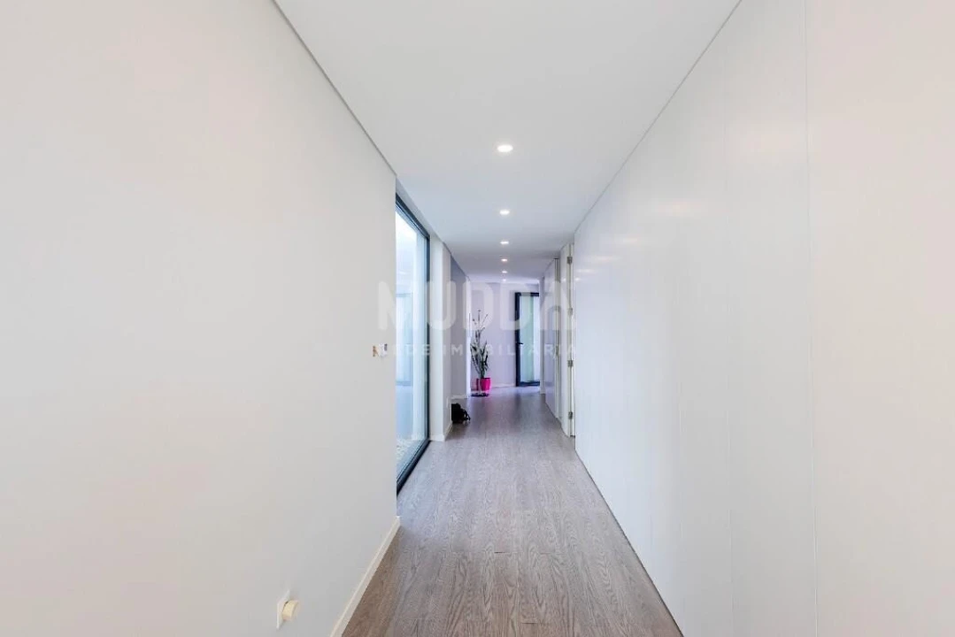 Moradia T4 para Venda em São Roque Foto 27