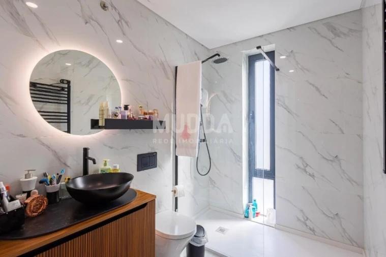 Moradia T4 para Venda em São Roque Foto 19