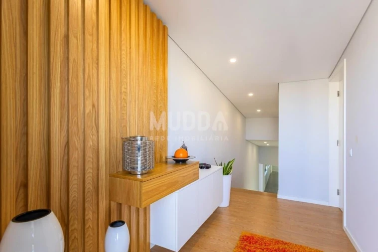 Moradia T4 para Venda em São Roque Foto 39