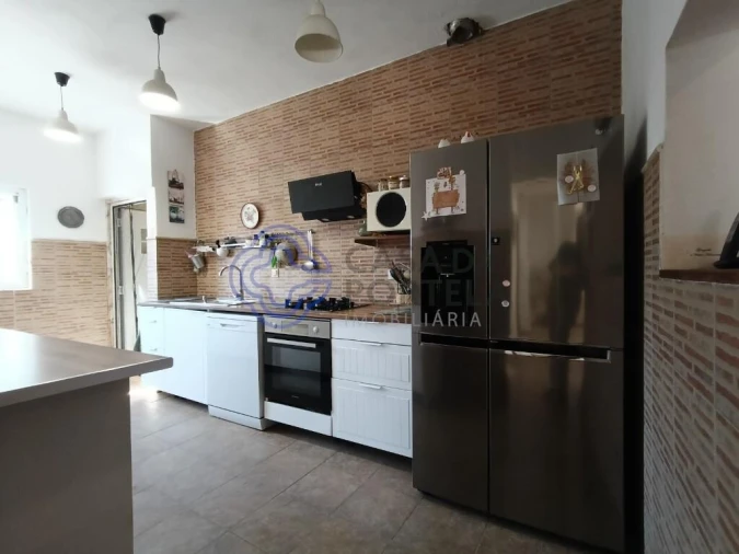 Moradia T3 para Venda em Alvorninha Foto 14