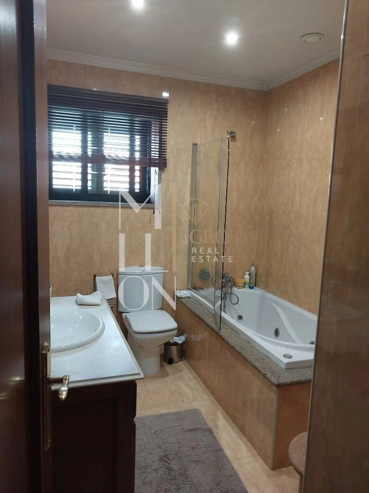 Moradia T4 para Venda em Campo e Sobrado Foto 25