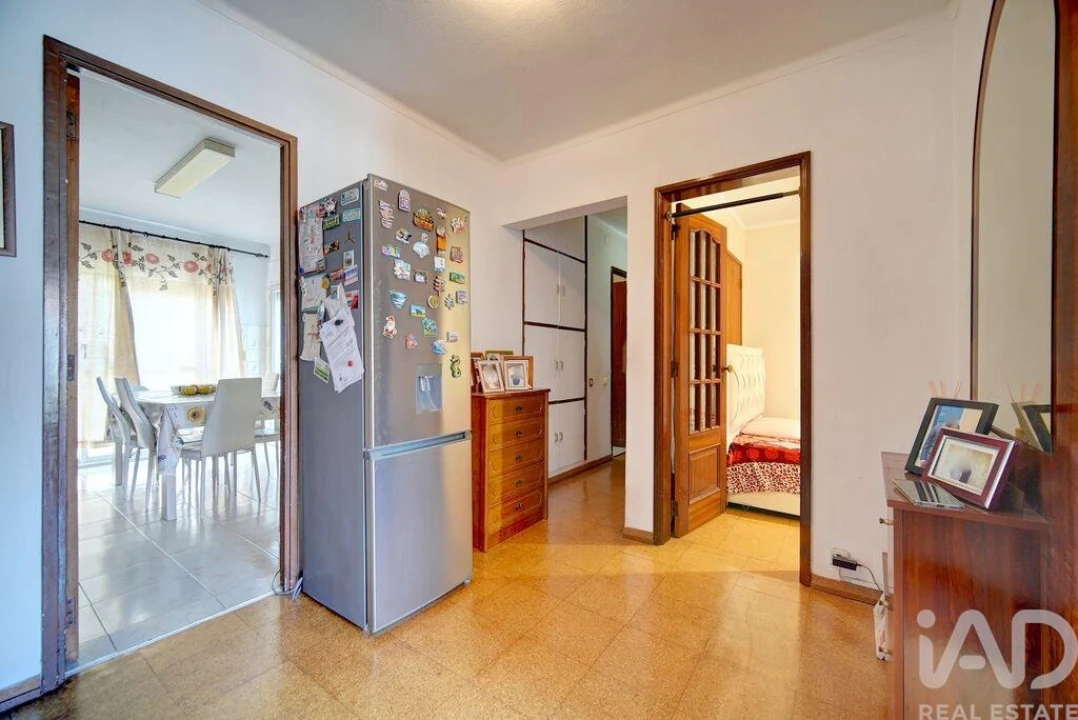 Apartamento T4 para Venda em Agualva e Mira-Sintra Foto 6