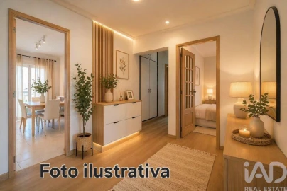 Apartamento T4 para Venda em Agualva e Mira-Sintra