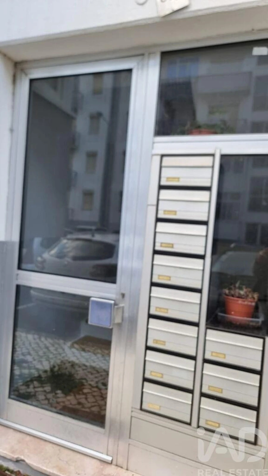 Apartamento T4 para Venda em Agualva e Mira-Sintra Foto 25