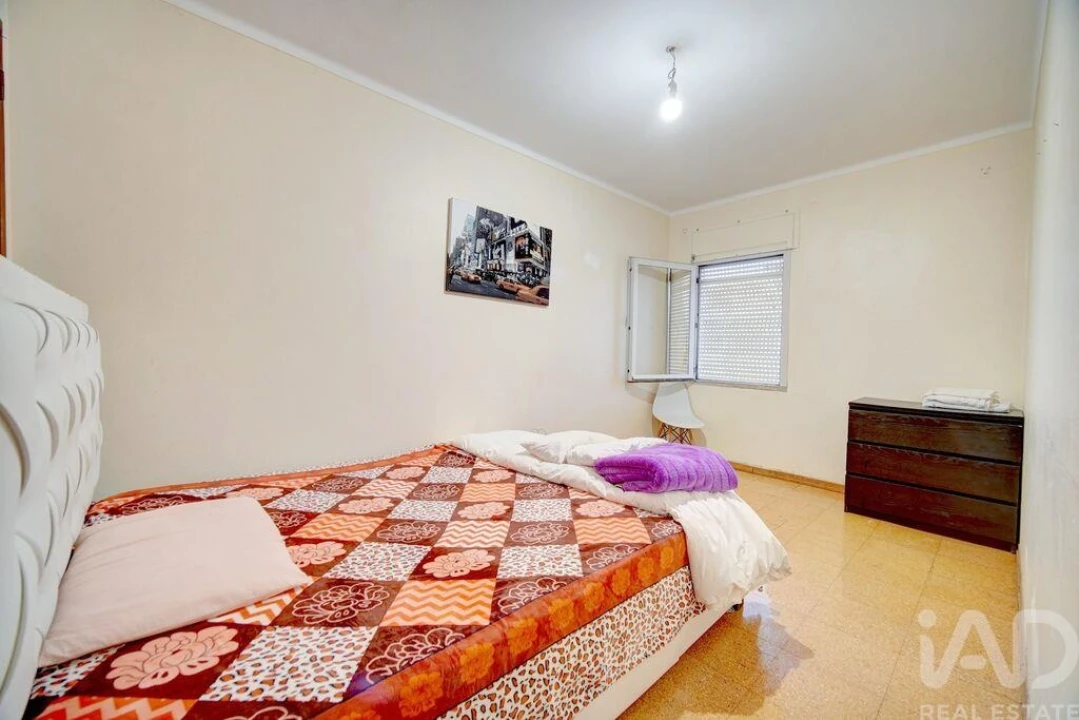 Apartamento T4 para Venda em Agualva e Mira-Sintra Foto 20