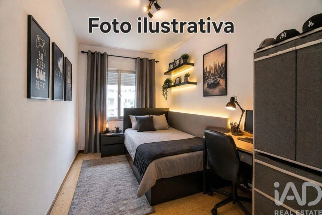Apartamento T4 para Venda em Agualva e Mira-Sintra Foto 17