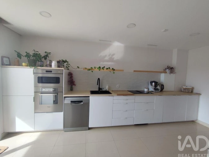 Apartamento T4 para Venda em Cadaval e Pêro Moniz Foto 3