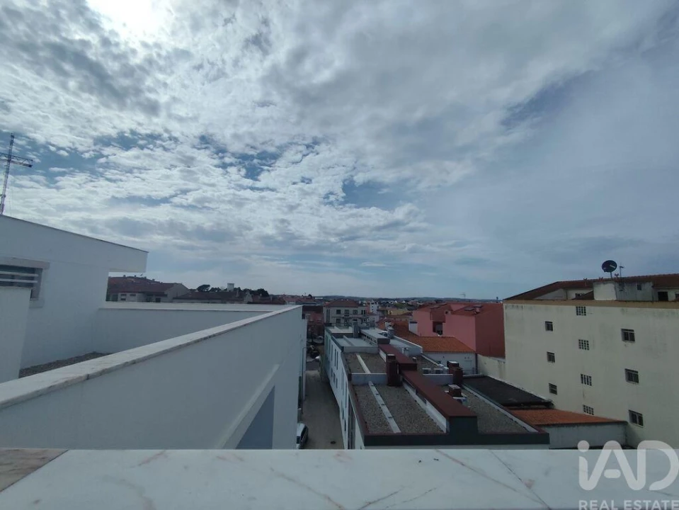 Apartamento T4 para Venda em Cadaval e Pêro Moniz Foto 26