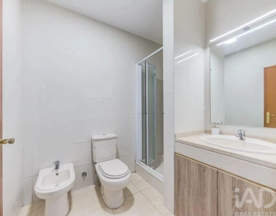 Apartamento T3 para Venda em Bunheiro Foto 15