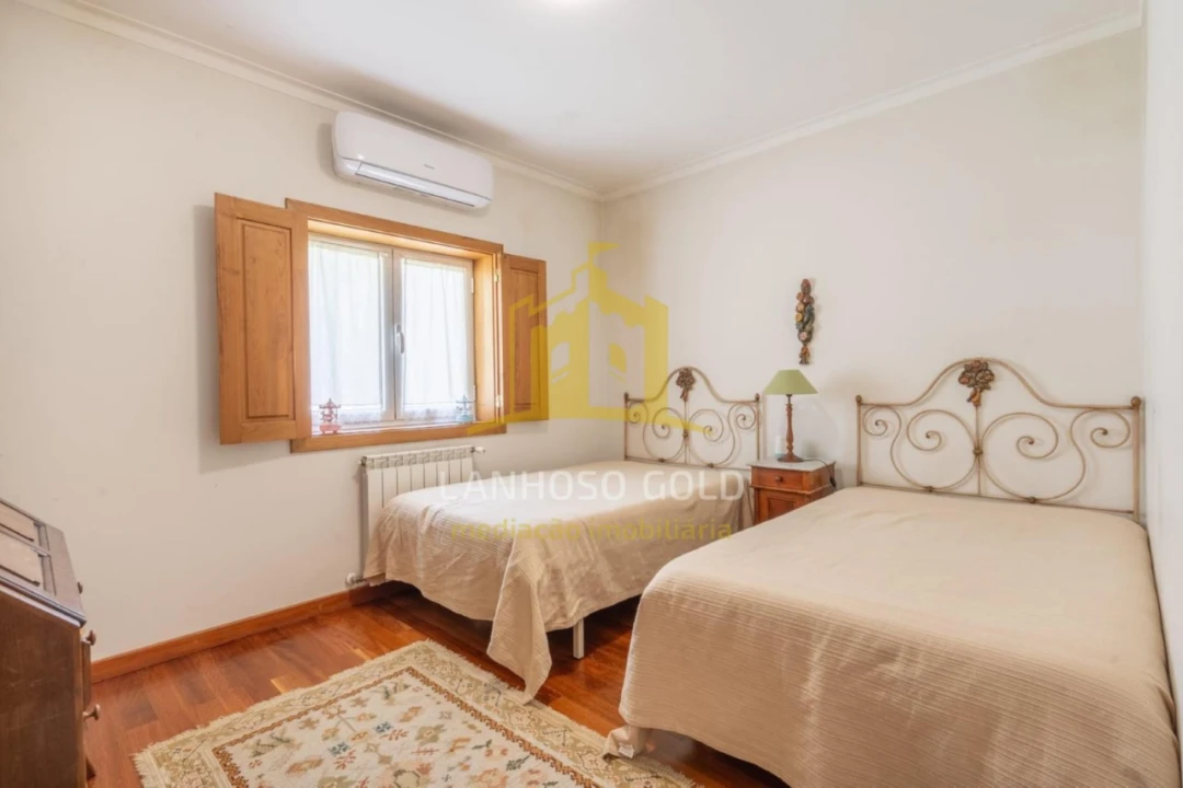 Quinta T3 para Venda em Bouro (Santa Maria) Foto 17