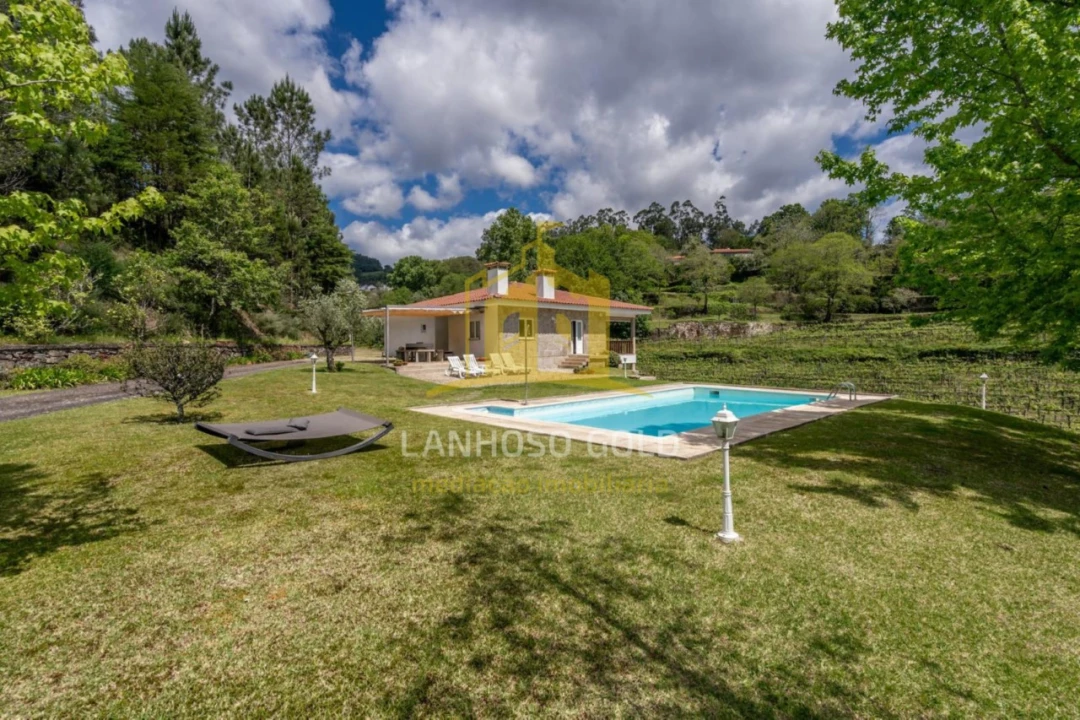 Quinta T3 para Venda em Bouro (Santa Maria) Foto 30