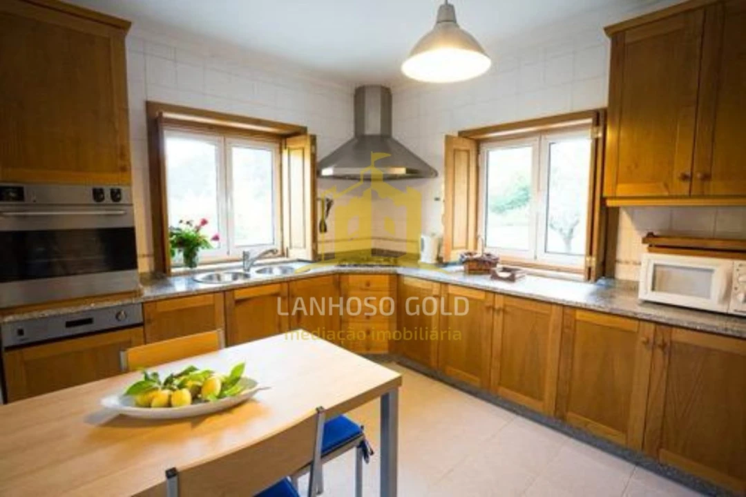 Quinta T3 para Venda em Bouro (Santa Maria) Foto 3