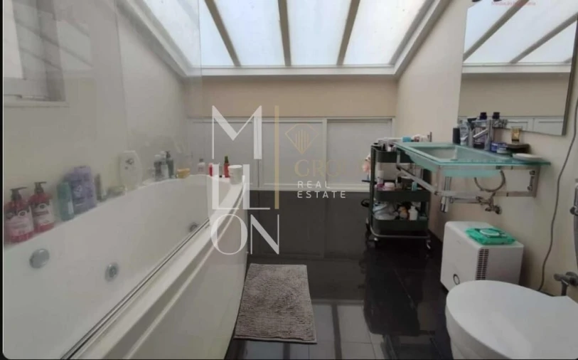 Moradia T5 para Venda em Oeiras e São Julião da Barra, Paço de Arcos e Caxias Foto 13