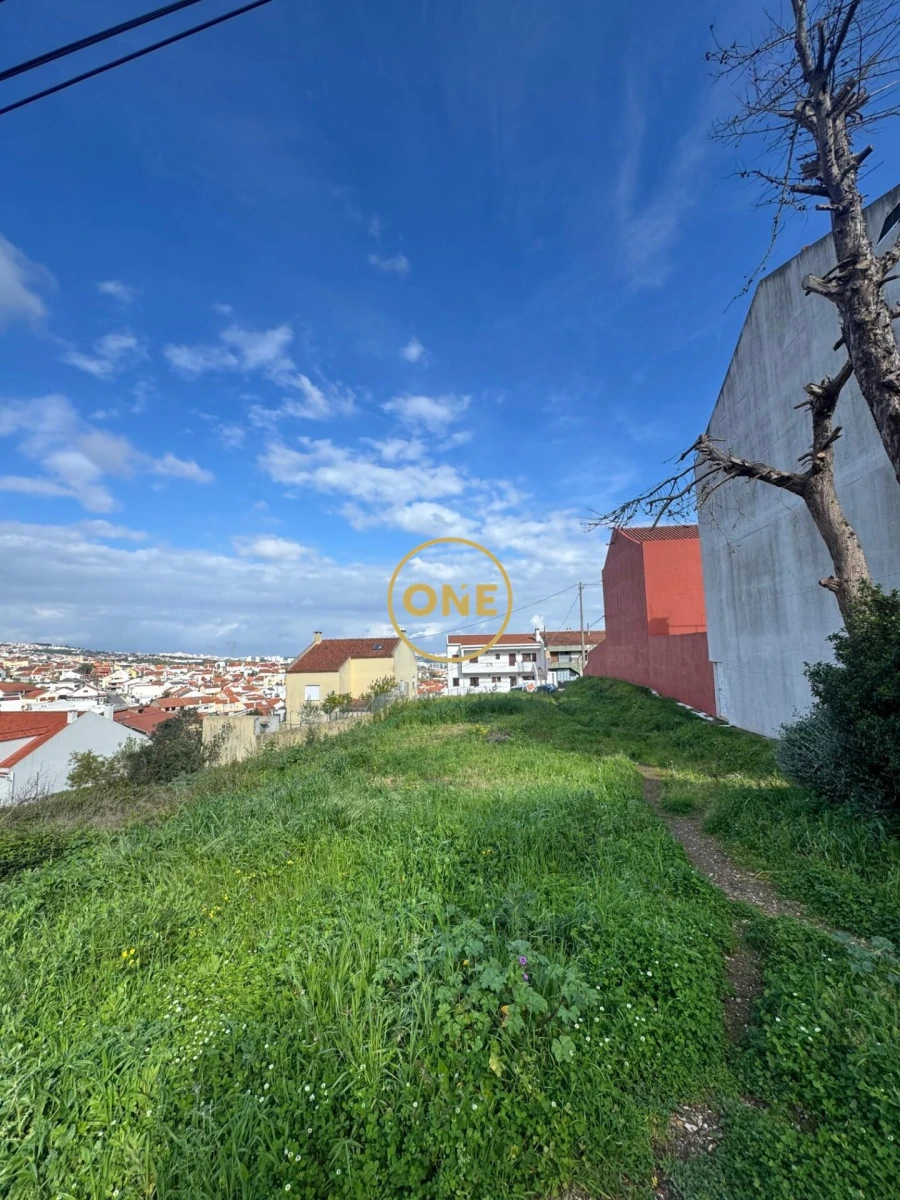 Terreno para Venda em Mina de Água Foto 3